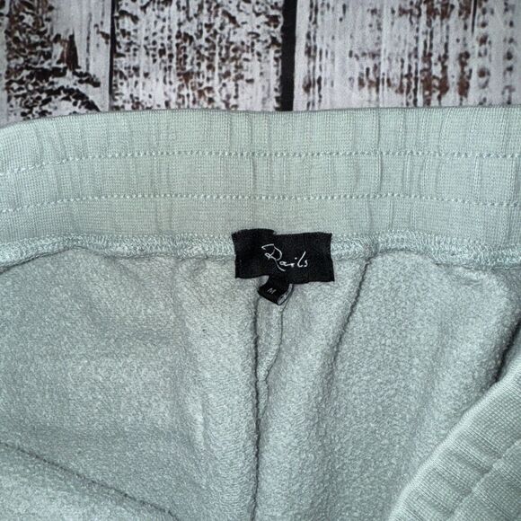 Rails Women’s Edna Light Seasfoam Crop Green Sweatpants Size M - Picture 3 of 5